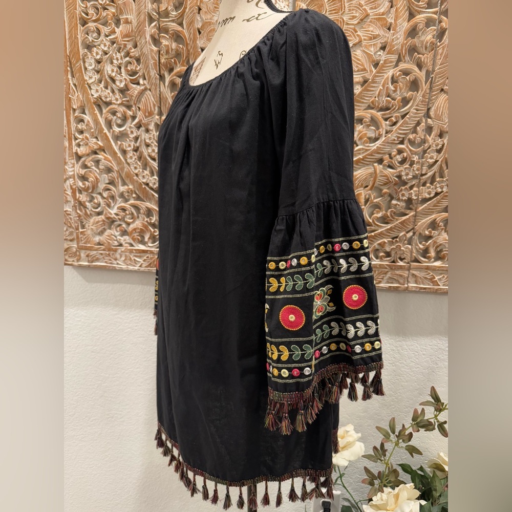 Velzera Black Boho Embroidered Tassel Trim Tunic Blouse- size L - Picture 5 of 16